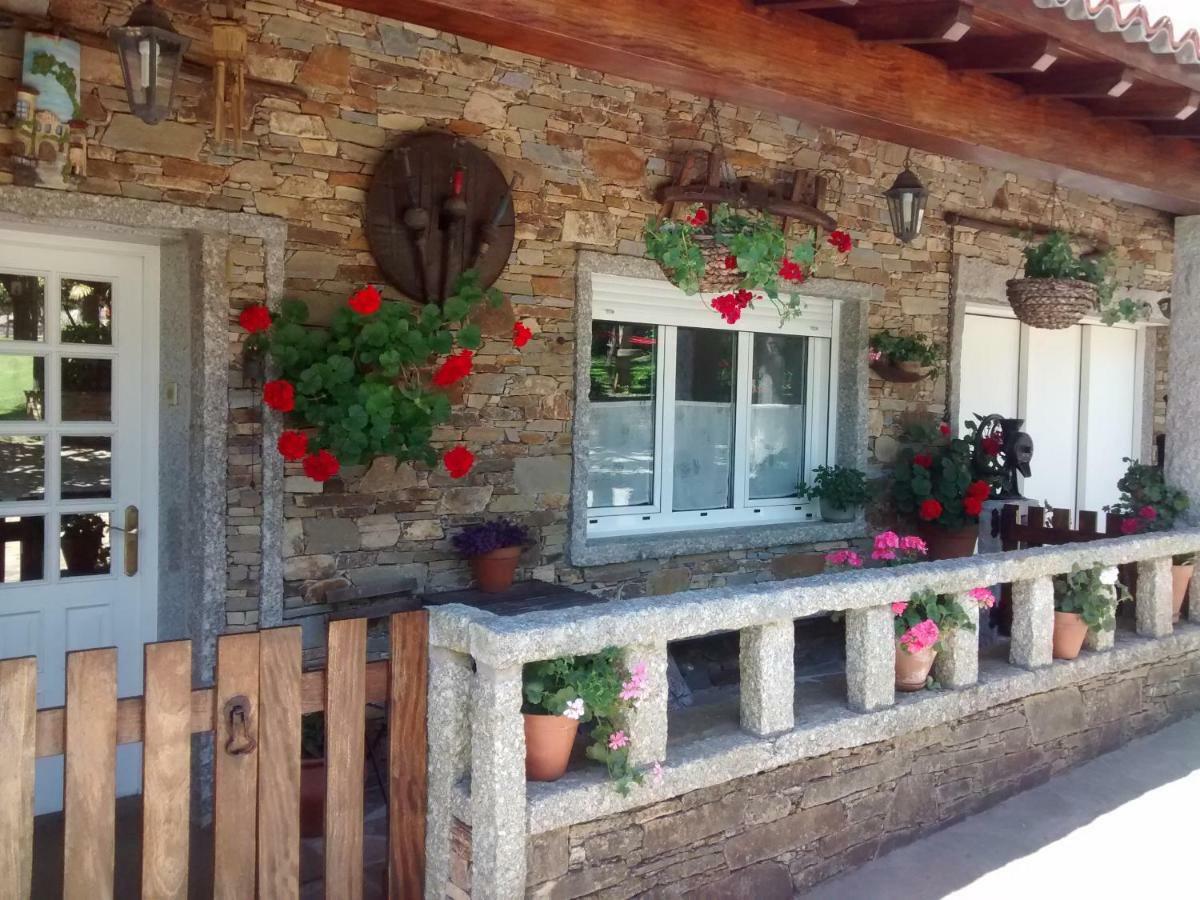 Вилла Casa Bartulo Кастрофейто Экстерьер фото
